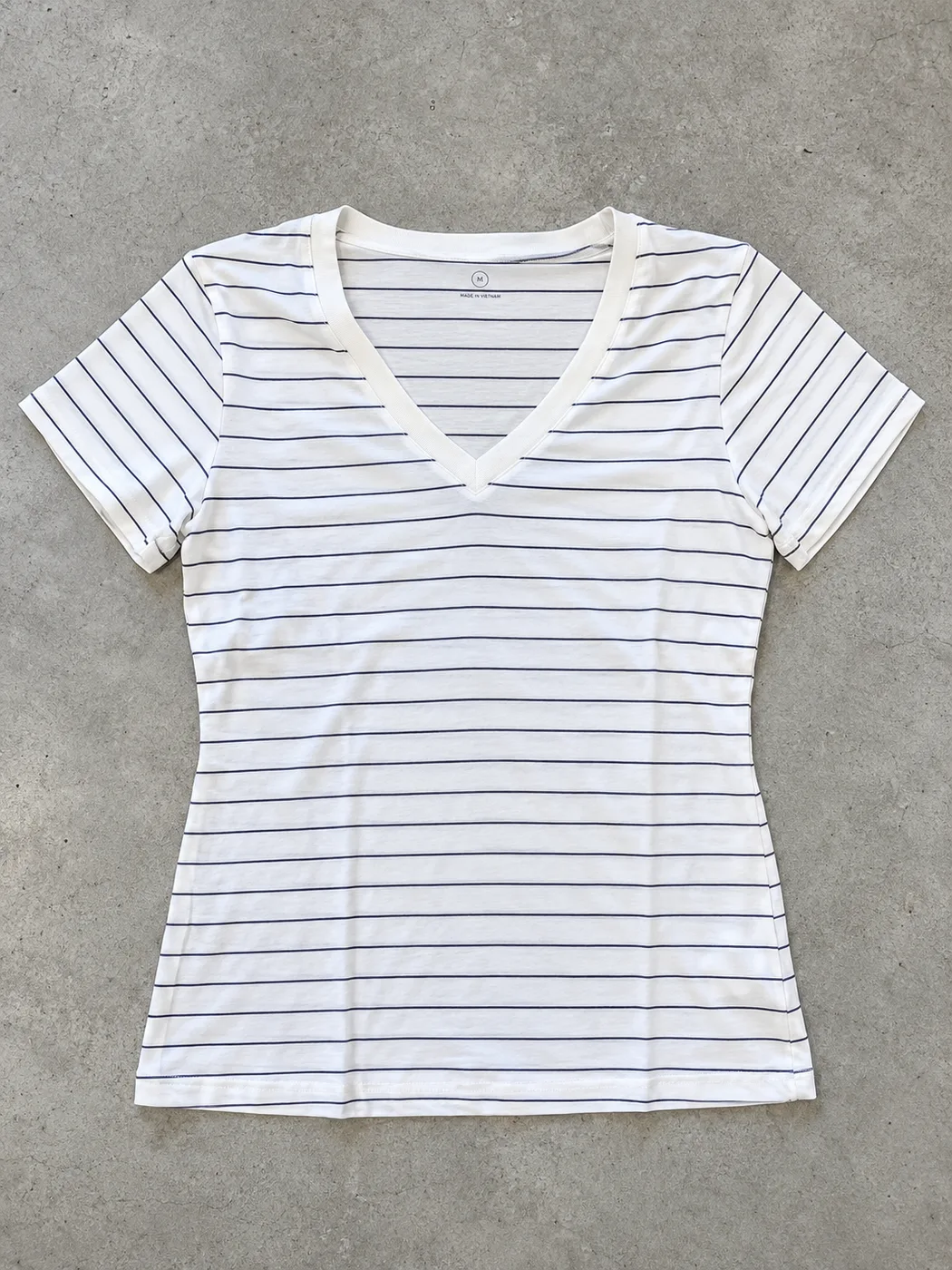 Remera cuello V 3